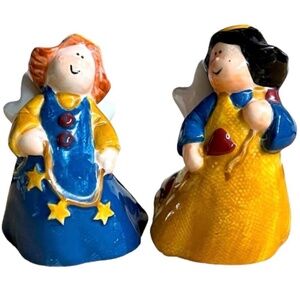 SALT & PEPPER ANGELS Ceramic Stars & Hearts EUC